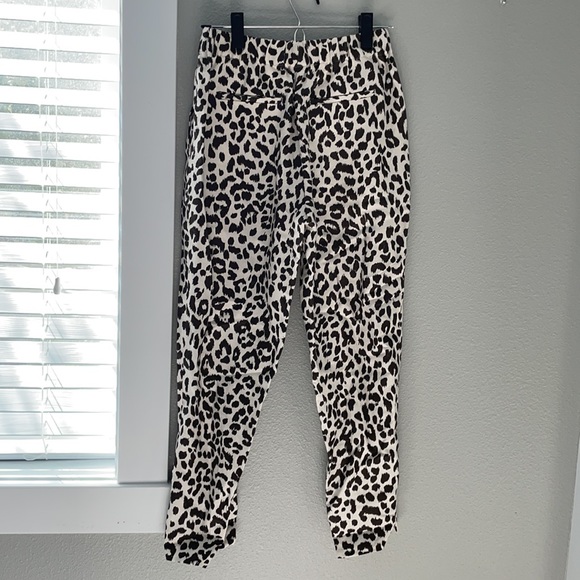5/$15 J.crew leopard linen high rise pants - Picture 7 of 13